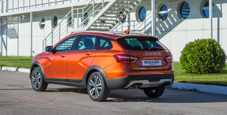  Lada Vesta SW Cross 2017 года  (фото 29 из 48)